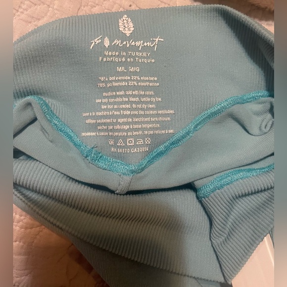 Free People Movement Running Shorts Size M/L - Picture 4 of 4